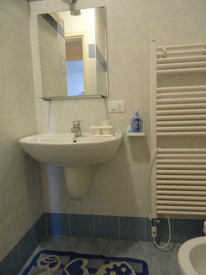 Cascina Legnago Bilocale A 6 Chilometri Da Salo' Apartment Villanuova sul clisi Exterior photo